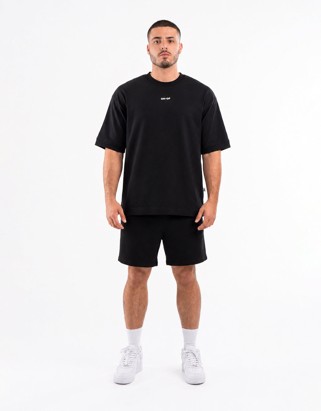 CAMISETA OVERSIZE GONORREA